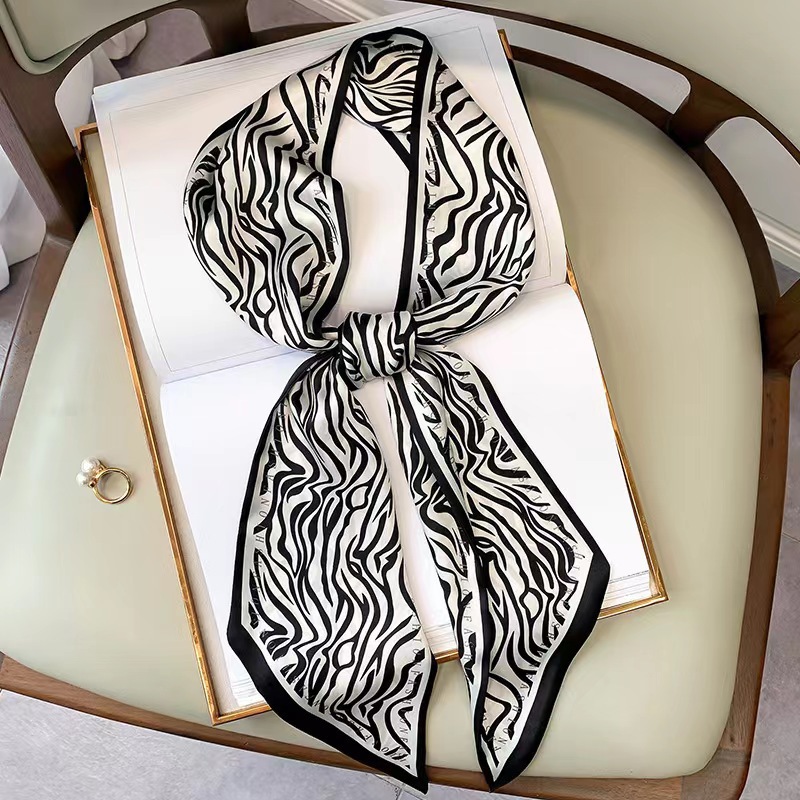 Luxury Zebra Print Silk Square - Women Bags Online incelemesi ve fiyatı
