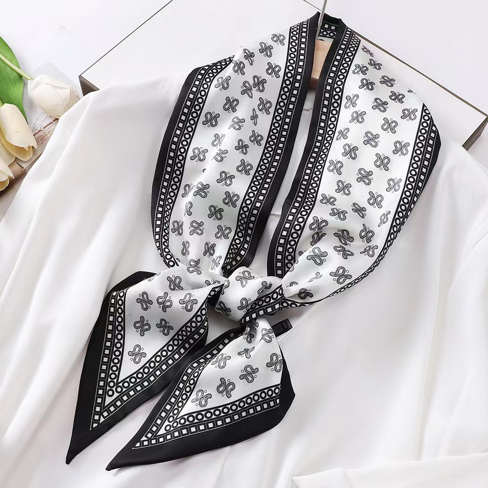 Luxury Zebra Print Silk Square - Women Bags Online incelemesi ve fiyatı