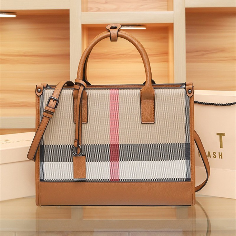 Premium Leather Messenger Bag  - Women Bags Premium Brands incelemesi ve fiyatı
