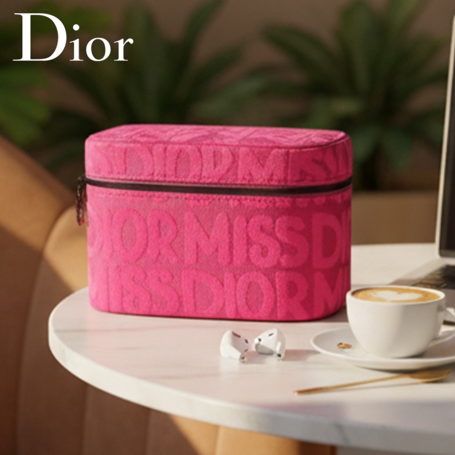 Dior’s Bag Pink Cosmetic Bag F - Women Bags Dior incelemesi ve fiyatı