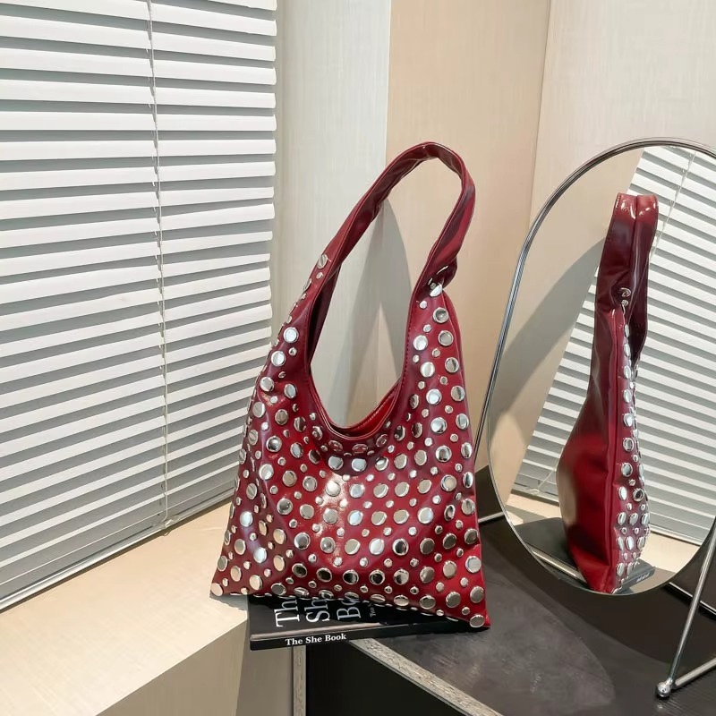 Rivets Large Capacity Shoulder - Women Bags Designer Sale incelemesi ve fiyatı