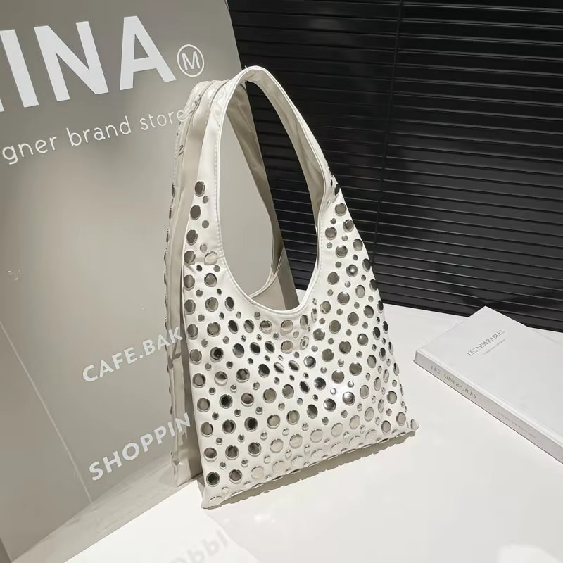 Rivets Large Capacity Shoulder - Women Bags Designer Sale incelemesi ve fiyatı